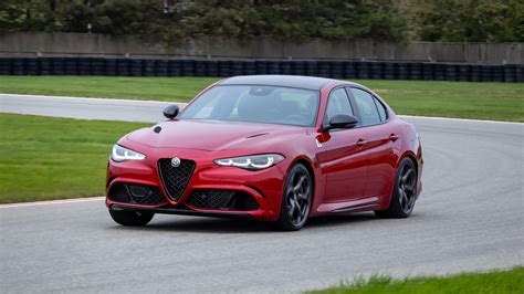 Alfa Romeo's New Giulia and Stelvio Quadrifoglio Could Get The Nettuno V6