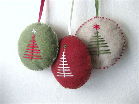 18 Felt ornaments ideas | felt ornaments, xmas crafts, christmas diy