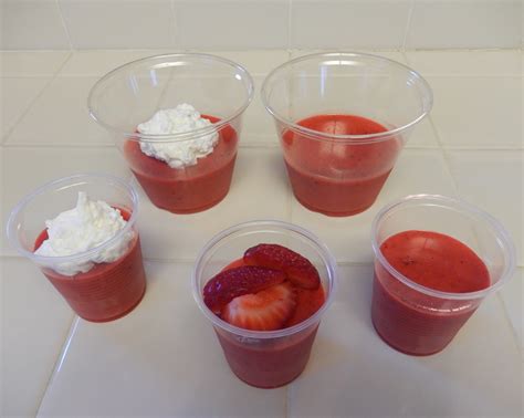 theworldaccordingtoeggface: Summer Dessert Recipe: Protein Jello Gelatin Cups