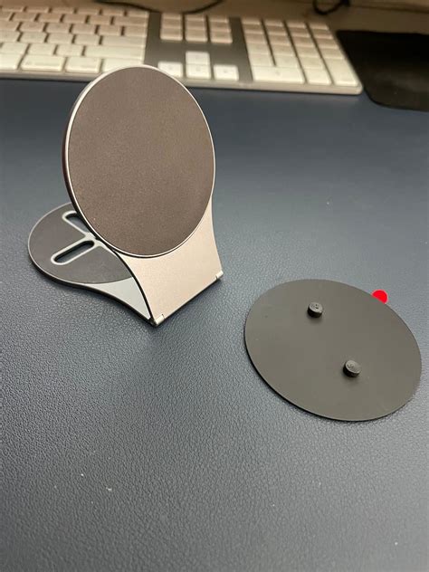 Verilux® Magnet Phone Holder Compatible with Magsafe Folding Desk Phone ...