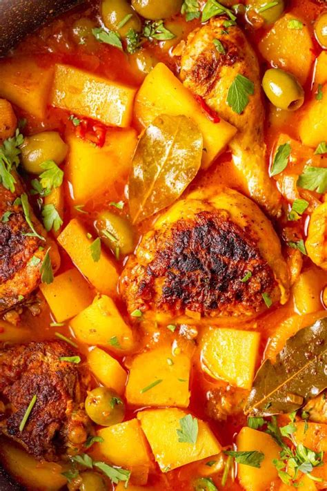 Pollo Guisado Recipe {Latin Chicken Stew} - The Big Man's World