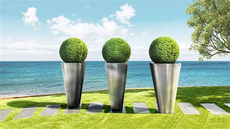 EXCLUSIVE Modern Outdoor Planters | TULUM