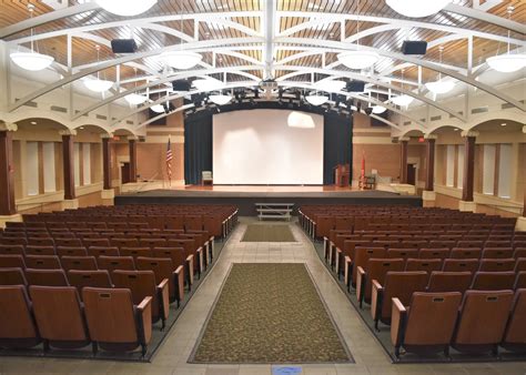 Reservations and Meeting Space at The Jones Center in Springdale ...
