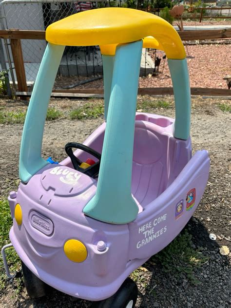 BLUEY Here come the grannies | Cozy coupe makeover, My life doll stuff ...