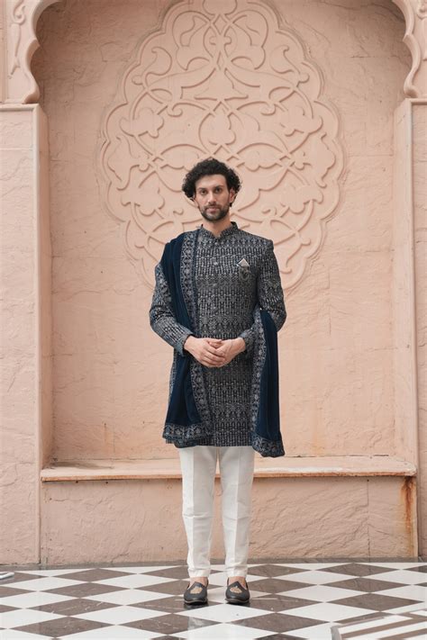 Indo Western Dress for Men | Buy Stylish Indo Western Outfits for Weddings