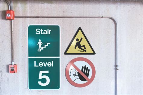 Technical Signs 的图像结果