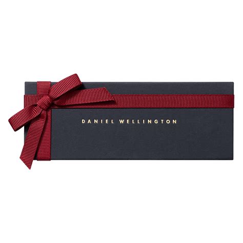 Watch bands - Watch straps in leather, mesh and NATO | DW