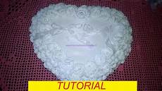 cuscino portafedi uncinetto schemi tutorial per realizzare un cuscino portafedi con pizzo e cuscino portafedi uncinetto schemi tutorial per realizzare un cuscino portafedi con pizzo e
