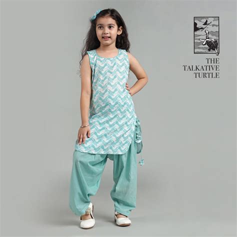 Sale – Story Tailor