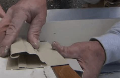 How to Install Window Casing 的图像结果