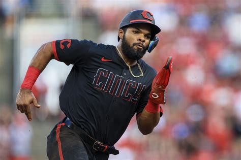 Reds Rookie Sets Unprecedented MLB Record