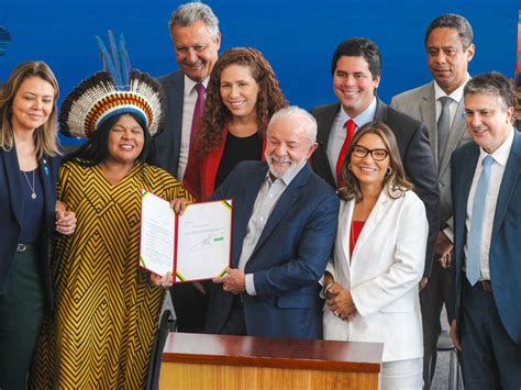 Governo anuncia a primeira Universidade Federal Indígena do Brasil ...