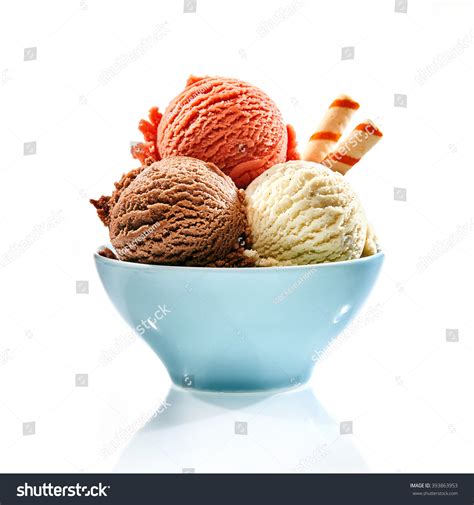 86,278 Ice Cream On White Bowl Images, Stock Photos & Vectors ...