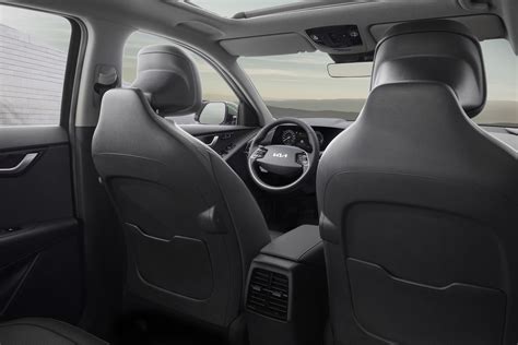 2023 Kia Niro Hybrid | Courtesy Kia of Brandon