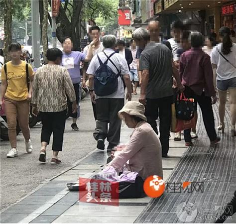 猛料 | 女子抱婴儿路边乞讨，结果惊呆桂林网友,桂视网,桂林视频新闻门户网站