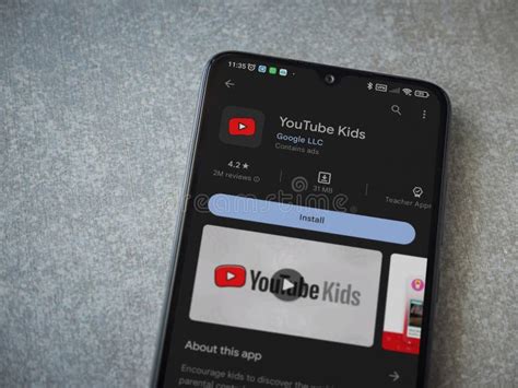 YouTube Kids - An App Created for Kids to Explore Content HD Wallpaper