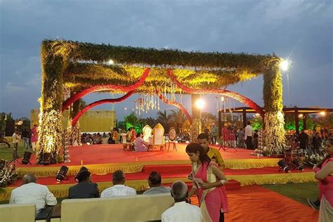 The 10 Best Wedding Lawns Farmhouses in Ahmedabad - Weddingwire.in