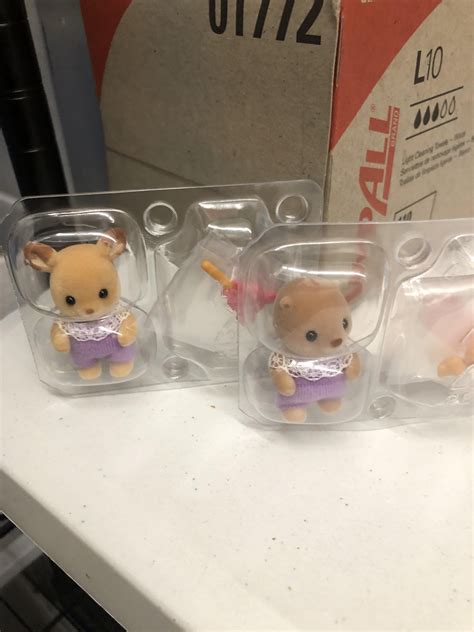 baby treat series pulls 💗 : r/sylvanianfamilies