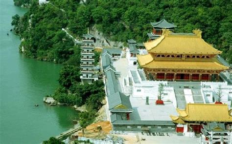 广西柳州最“良心”的4A级景区，好山好水还免门票，游客：推荐！_腾讯新闻