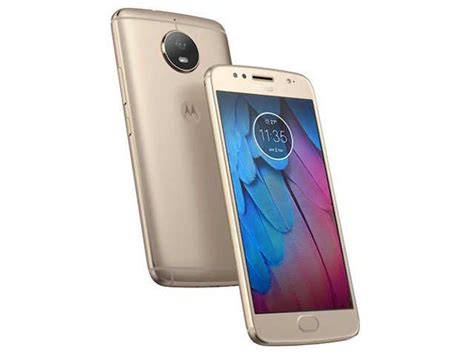 Dual rear camera - Motorola G5S Plus launched in India at Rs 18,900 ...