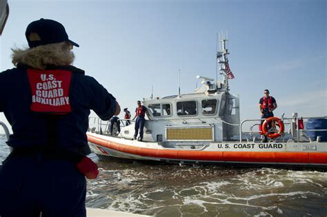 Boats > United States Coast Guard > display