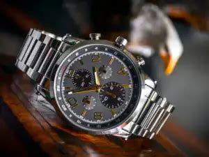 Swiss check their watches, it shows India's time - The Economic Times