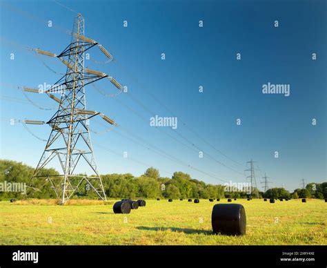 Plastic lined agriculture field hi-res stock photography and images - Alamy