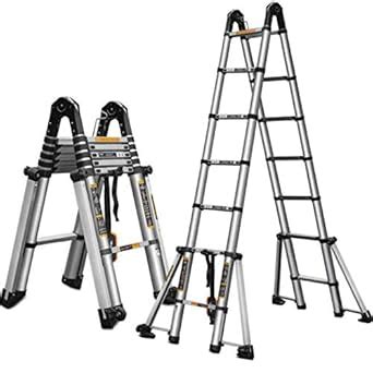 The Julius House : Harris, Charlaine, Plummer, Therese: Amazon.in: Books