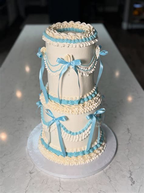 Candi • Cake Artist • Long Island, NY (@candiscakery) • Instagram photos and videos
