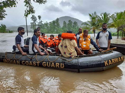 Maharashtra rain: Toll rises to 164 as rescue efforts continue, Raigad ...