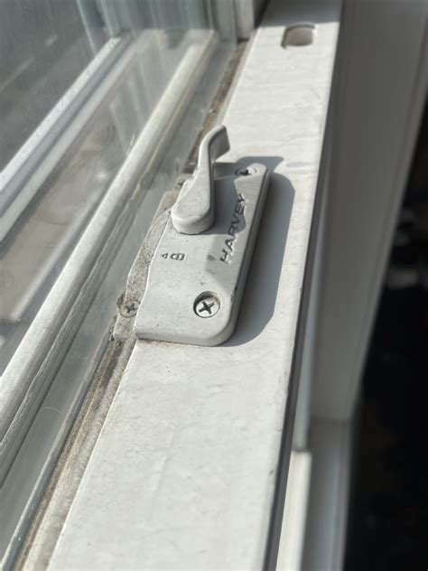 How to Fix Window Lock 的图像结果