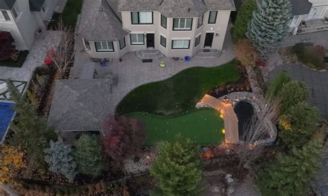 Custom Backyard Landscaping 的图像结果