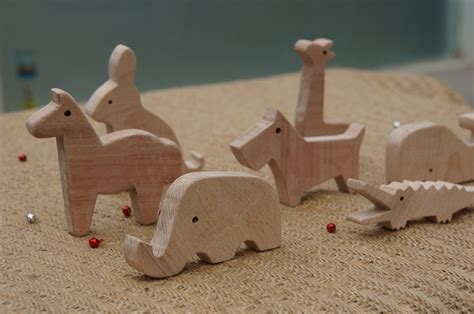 自己制作木制玩具,好看简单手工木头图片,木头模型制作_大山谷图库