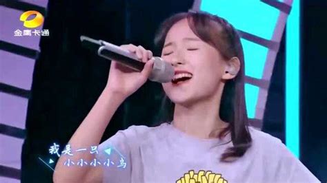 时隔五年张钰琪再次回到舞台，与小学员一起唱出梦想之歌！_腾讯视频