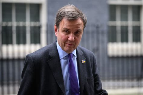 Conservative MP 的图像结果