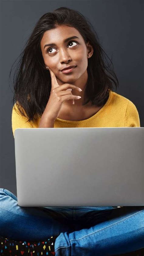 What To Post On LinkedIn For Better Engagement?