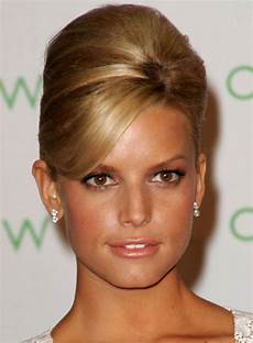 Hepburn Hairstyles Updo by The Prettiest Prom Hairstyles For Hair Hair For Prom Hepburn Hairstyles Updo