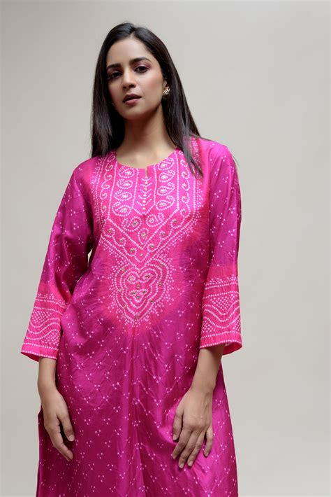 Bandhani Kurta on Pure Silk - Aba Yoke Magenta Pink – Naina Jain