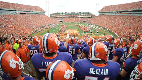 Clemson vs. South Carolina Football Game Day Guide – Clemson Tigers ...