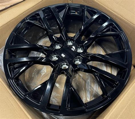 GMC Style Next Gen Gloss Black 22" Wheels with Blackhawk R/T Tires