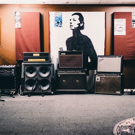 The 7 Best Bass Amps in 2023 | Two Story Melody