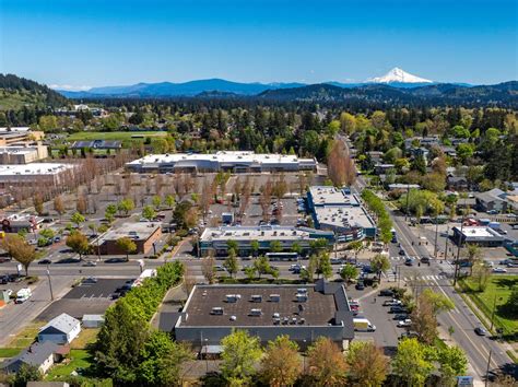 Walgreens - Portland, OR | TCII Capital Group