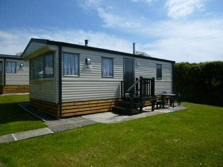 PINEWOOD HOLIDAY PARK (Wiseman's Bridge) - Campground Reviews & Photos ...