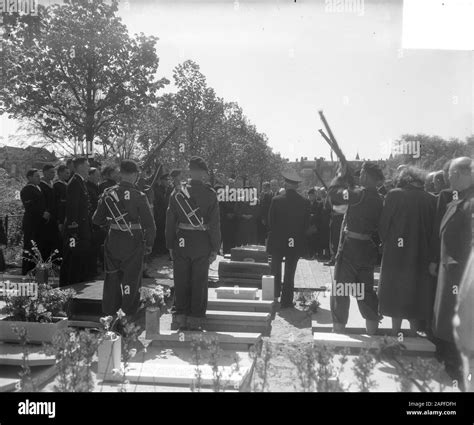 Funeral P.H. Boshuizen in Den Haag Date: May 12, 1951 Location: The ...