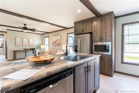 Fleetwood Elite Series Pioneer 16763K by Cavco Lafayette - Preferred ...