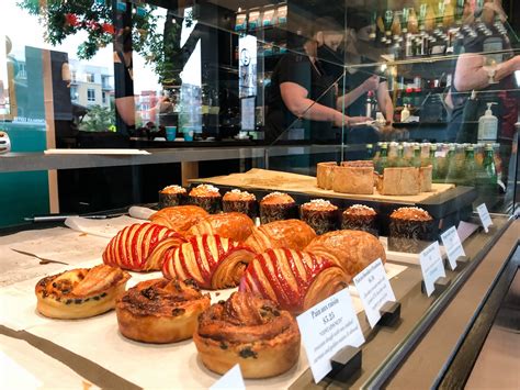 La Fête Pâtisserie Française on Mercer Island. — suzannezahr.com