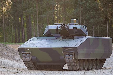 https://s1.cdn.autoevolution.com/images/news/gallery/us-army-spends-16-billion-on-m2-bradley-replacement-the-xm30-infantry-combat-vehicle_6.jpg