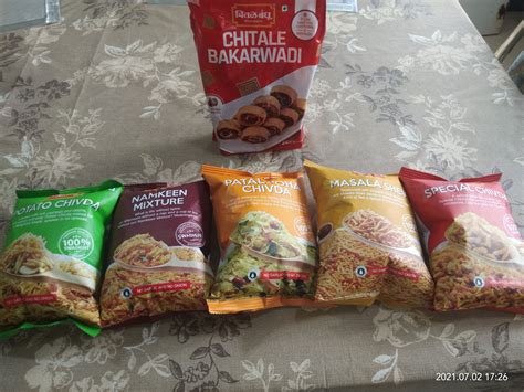 CHITALE BANDHU MITHAIWALE PRODUCTS IN MUMBAI - Travel And Food Blogger