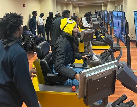 Local 150 Logo 的图像结果