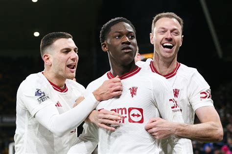 Man U vs Wolves Highlights 的图像结果